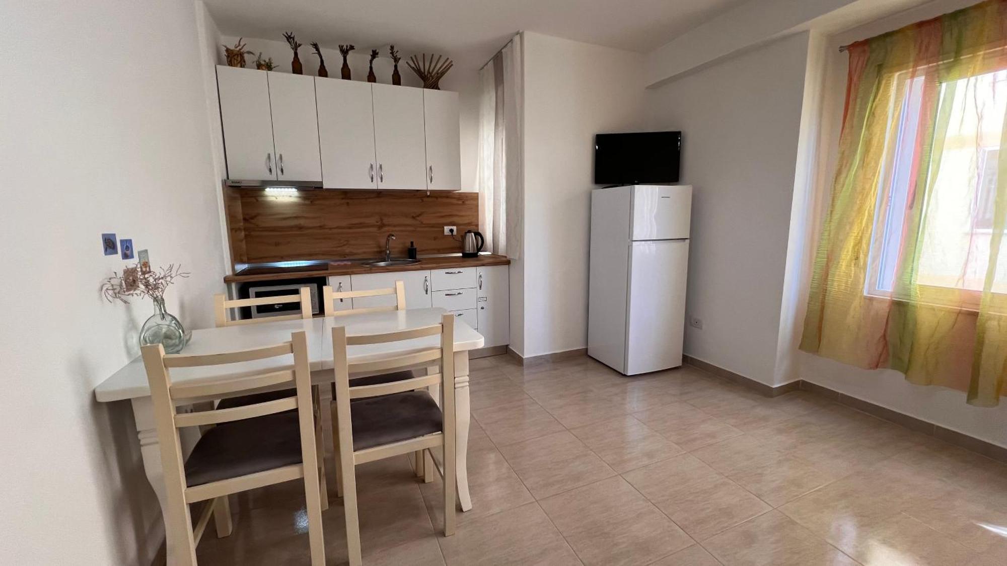 Mire Apartment Durrës Esterno foto